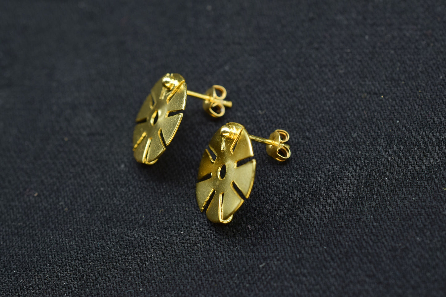 Gold Plated Brass Earring post Studs,17mm Round Earring connectors,Brass Earring charms,Earring findings jewelry,Earring connectors,B'Gifts