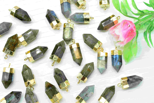 Labradorite Pointed Pendant,Pencil Connector,Gold Vermeil Tiny Point Pendants,Statement Pendant,Gemstone Pendant,Handmade pendant Jewelry