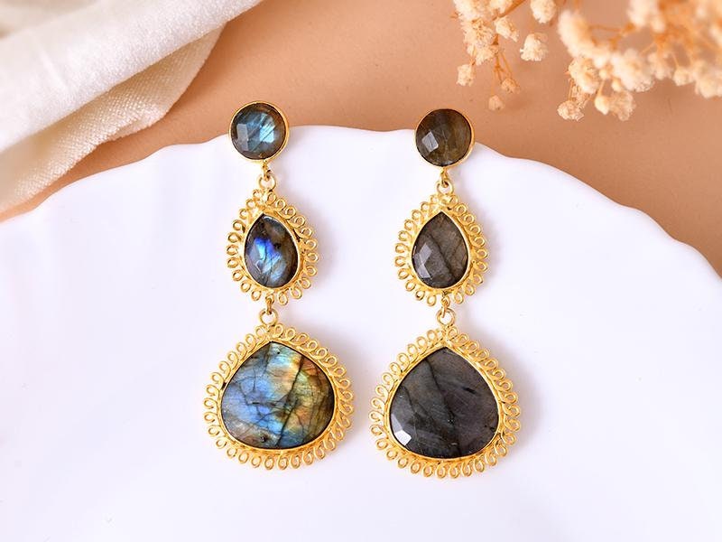 Natural Labradorite Dangle Earring/Gold Plated Earring/Bridal Earring/Handmade Jewelry/Labradorite Wedding Earring/Gold Plated Jewelry/Gift