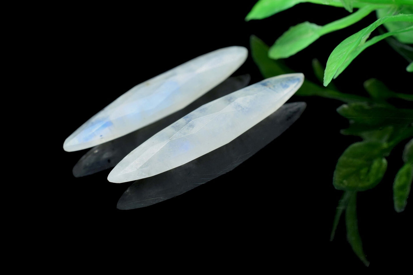 Rainbow Moonstone 7x34mm Briolette Pear,Moonstone Marquise Faceted Briolettes,Flashy Moonstone Beads,Moonstone Briolettes,Moonstone Jewelry