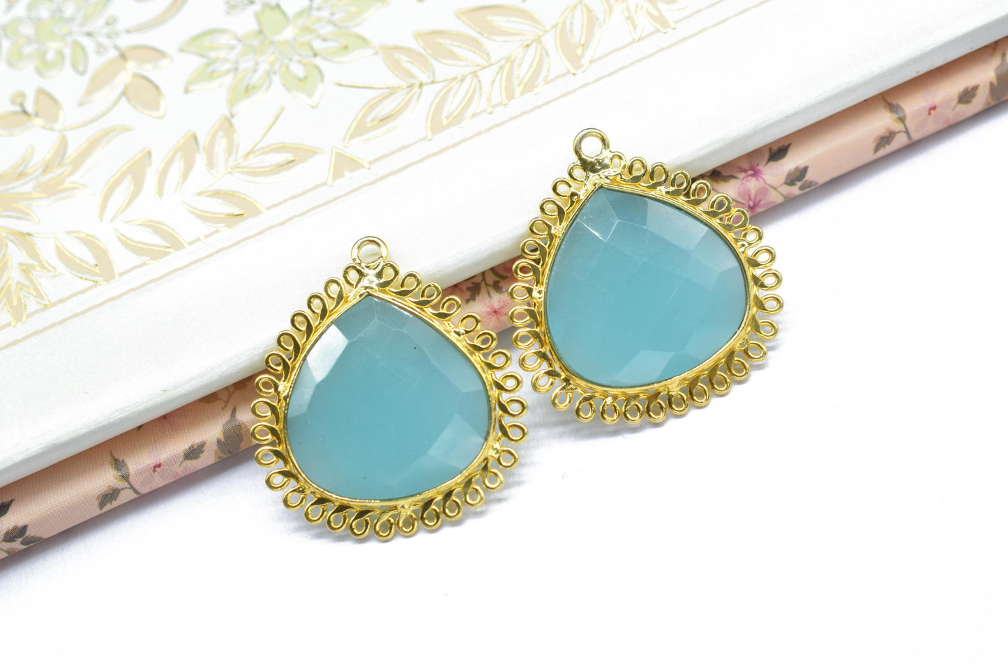 Aqua Chalcedony 20mm Heart Bezel Charms,Gemstone Brass Component,Single Bail Pendant,Handmade Jewellery Connectors,Wholesale Jewelry,Gift