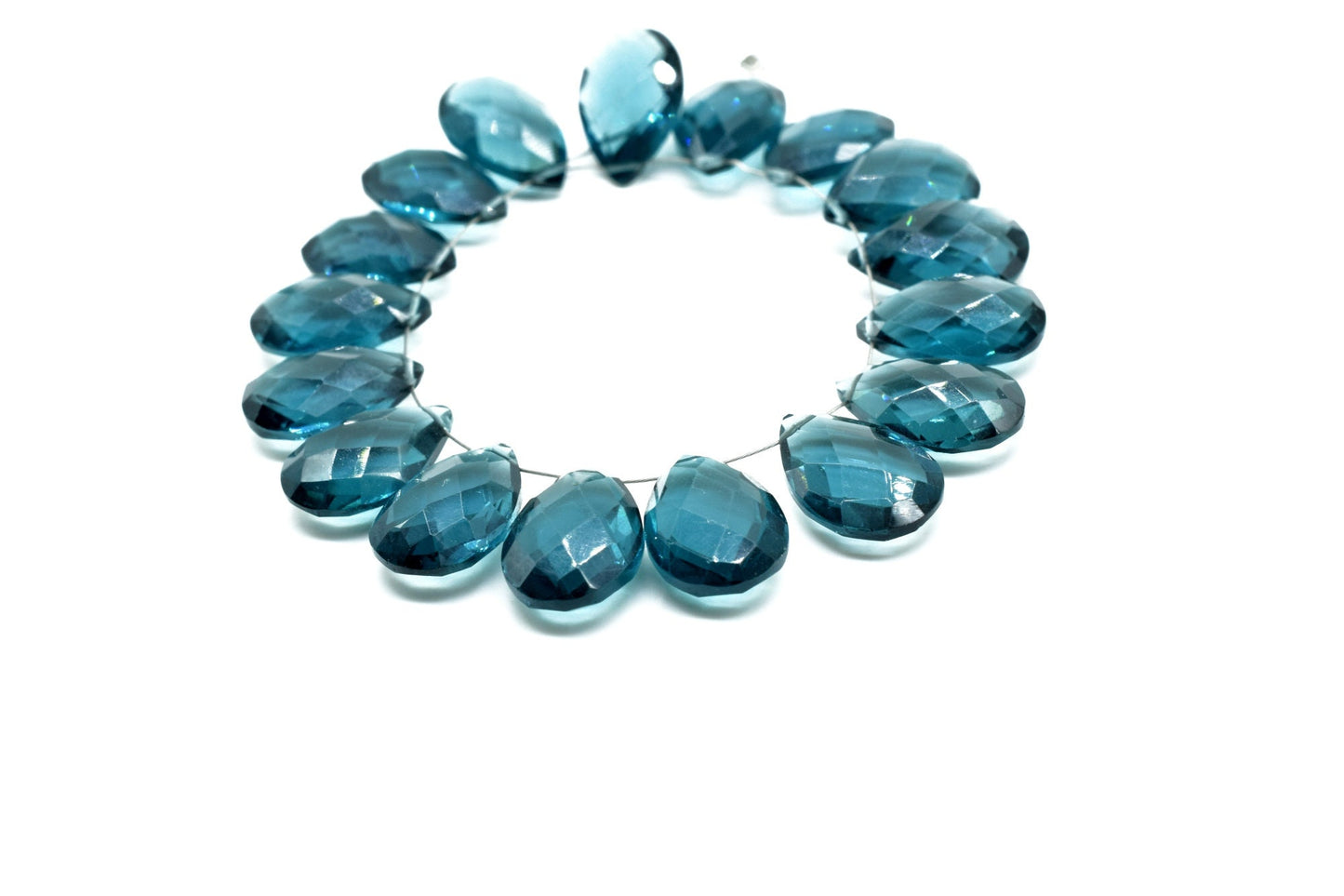 Moss Kyanite 10X15mm Faceted Pear Shape Briolettes,Jewelry Making Gemstone,Finest Quality Briolettes,Kaynite Briolette,Kaynite Teardrop bead