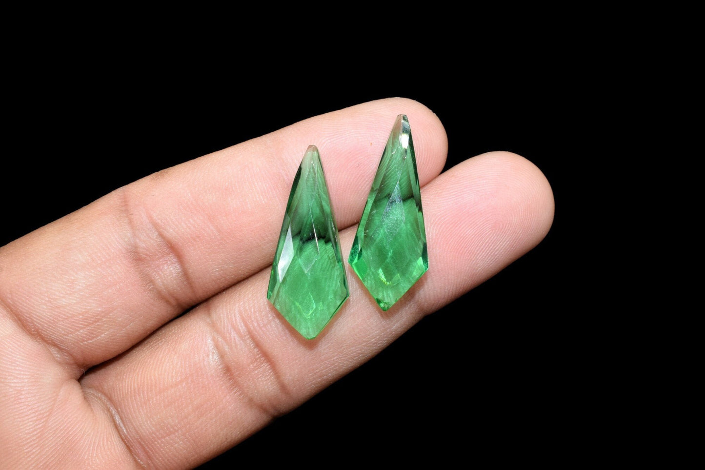 Green Apatite 12x27mm Faceted Pear Shape Briolette,SemiPrecious Stone Briolette,Green Quartz Pear Beads,Quartz Jewelry Bead,Faceted teardrop
