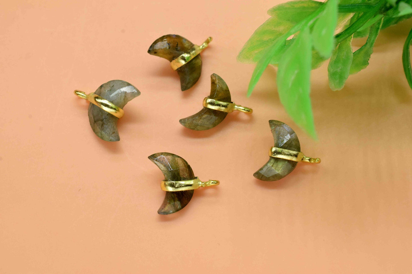 Labradorite Half Moon Pendant,Crescent Moon Charm Pendant,Gemstone Half Moon Pendant,Crescent Moon Pendant, Labradorite Gemstone Jewelry