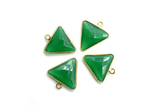 Green Onyx 15x18mm Trillion shape charm,Brass Gold Plated bezel,Green Onyx Faceted Briolette Connector,Green Onyx Bezel Pendant,onyx jewelry