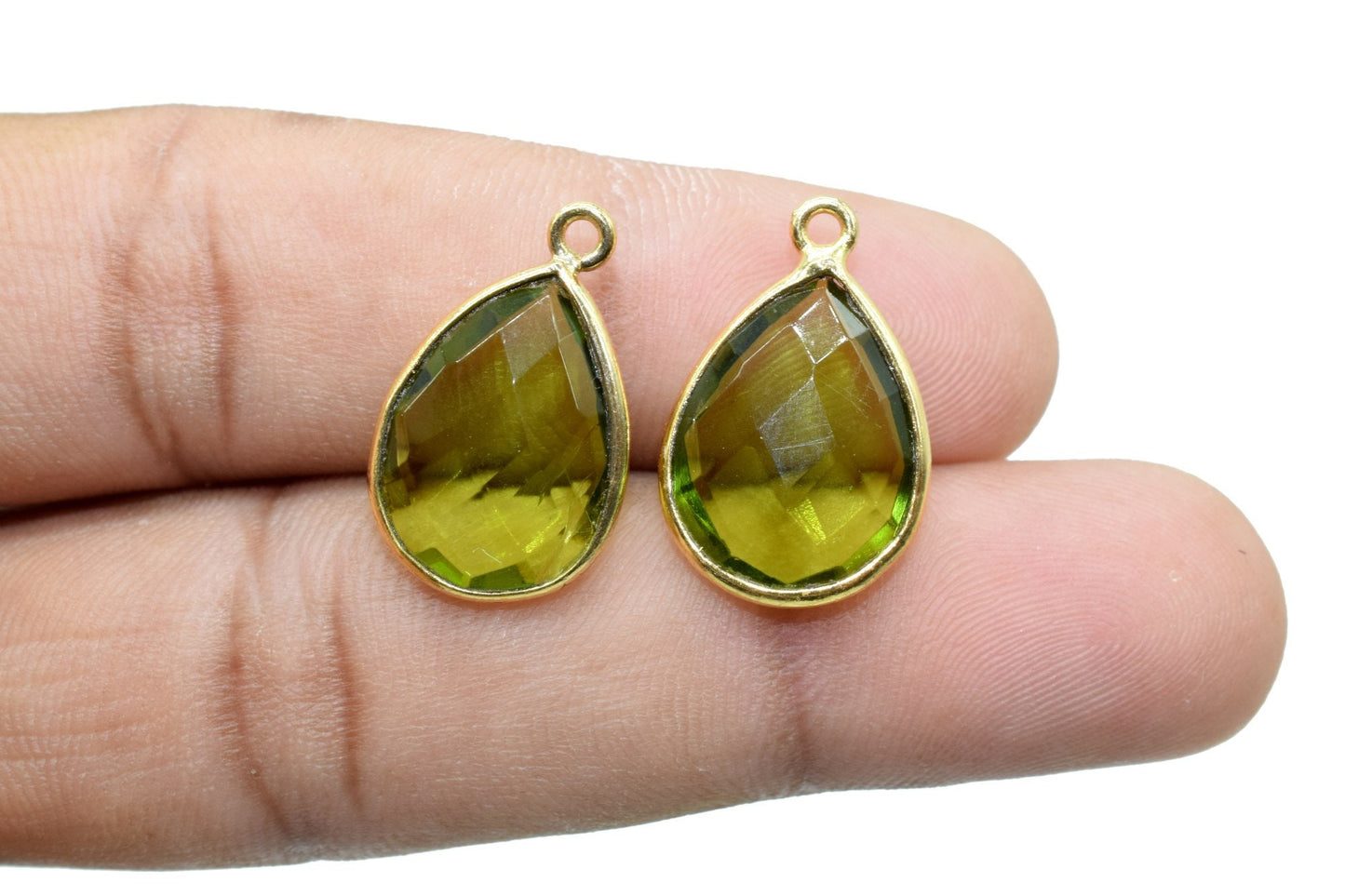 Peridot 12x16mm Teardrop Bezel charm,Elegant Peridot Gemstone Components Pear Shape Connectors,Single Bail Over Brass Gold Edge Jewelry