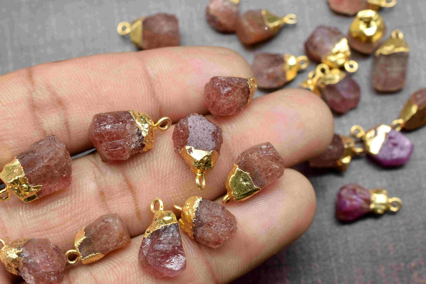 Pink Strawberry Rough Stone Pendant,Strawberry Gemstone Connector,Pink Strawberry Gemstone Pendant Jewelry,Strawberry Electroplated Pendant