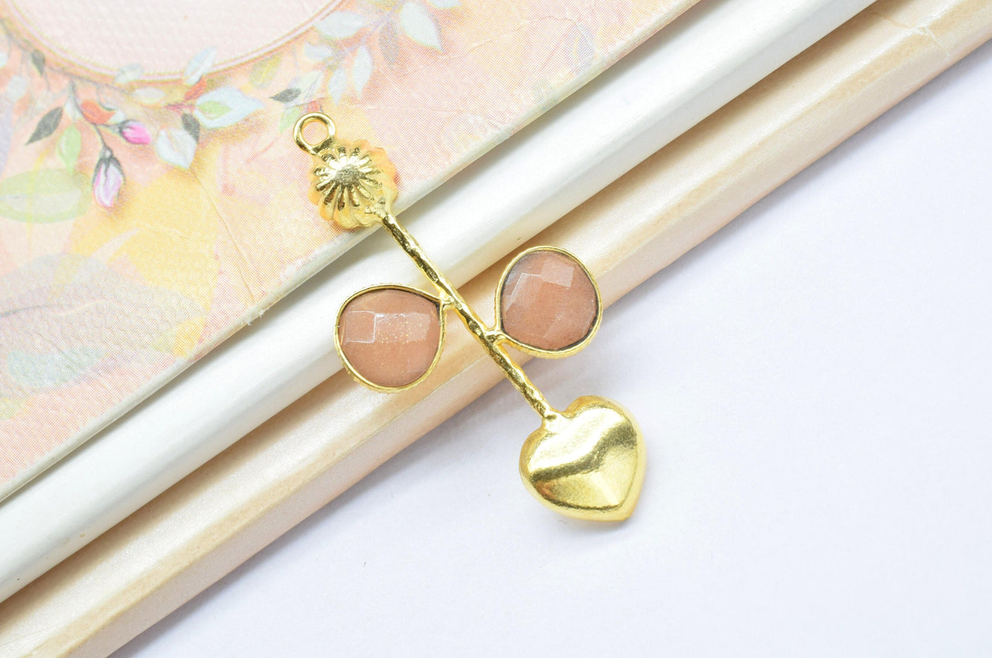 Peach Moonstone Pendant/Gemstone Component/Faceted Cut Peach Moonstone/Single Bail Charm/Necklace Pendant/Heart Shape Charm/Wholesale Supply