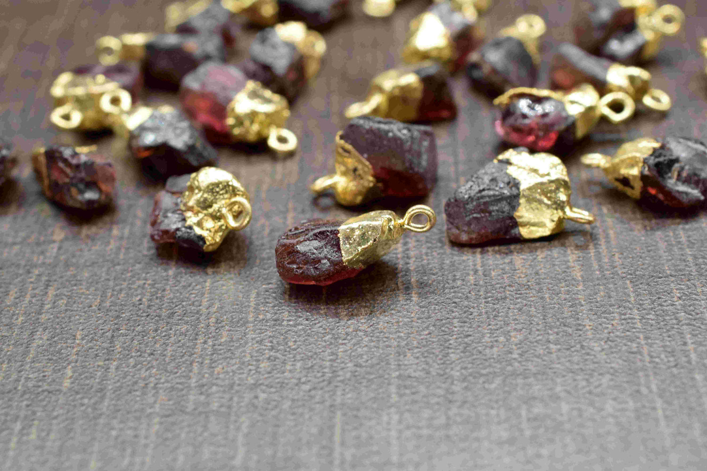 Garnet Gemstone Pendant,Rough Stone Connector,Electroplated Single Bail Garnet Jewellery,Rough Stone Necklace,October Birthstone Necklace