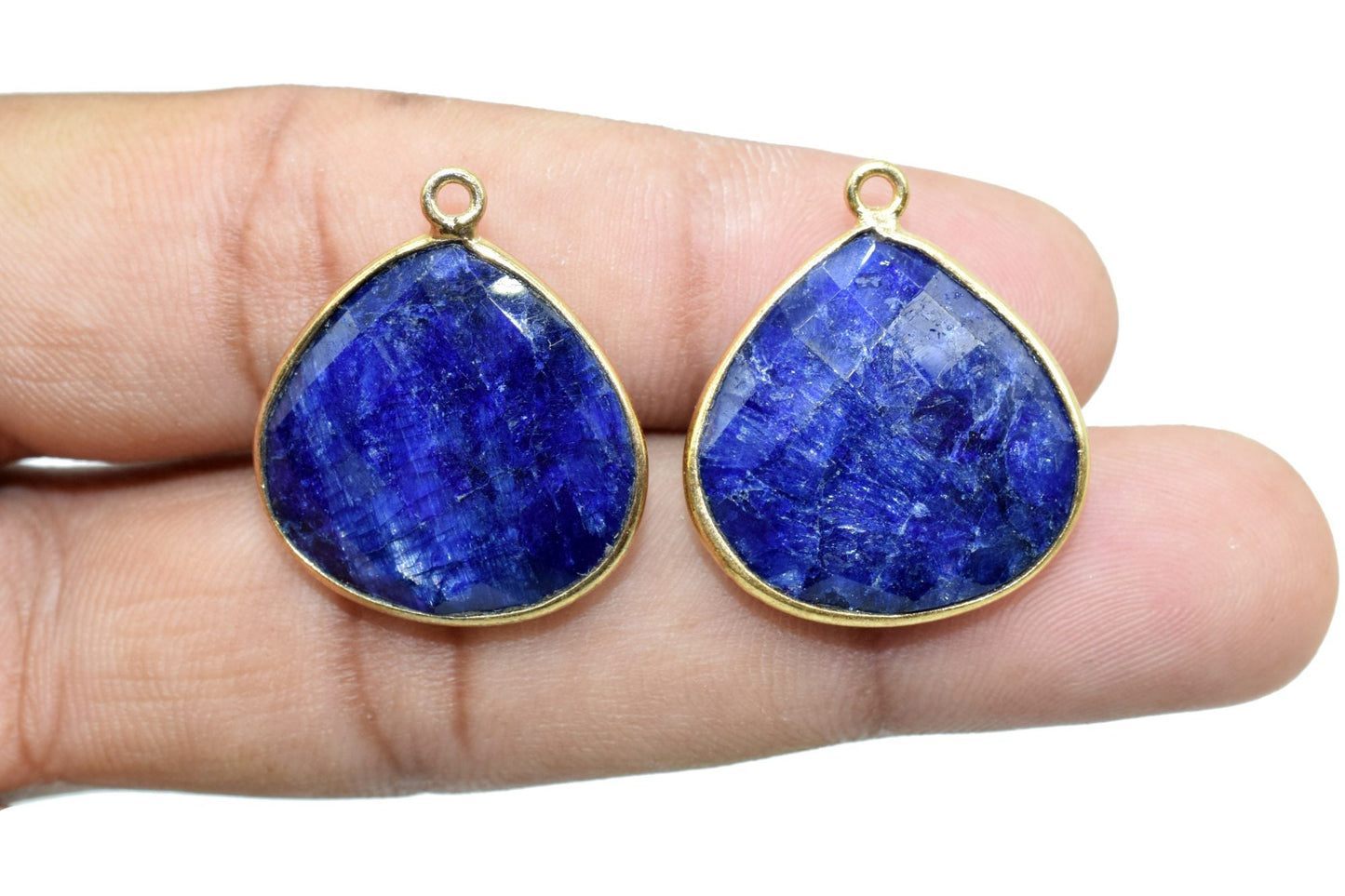 Blue Sapphire 20mm Heart Shape Charm,Dyed Blue sapphire Faceted Heart Shape Connector,Bezel Heart Shape Connector,Single Flat Bail connector