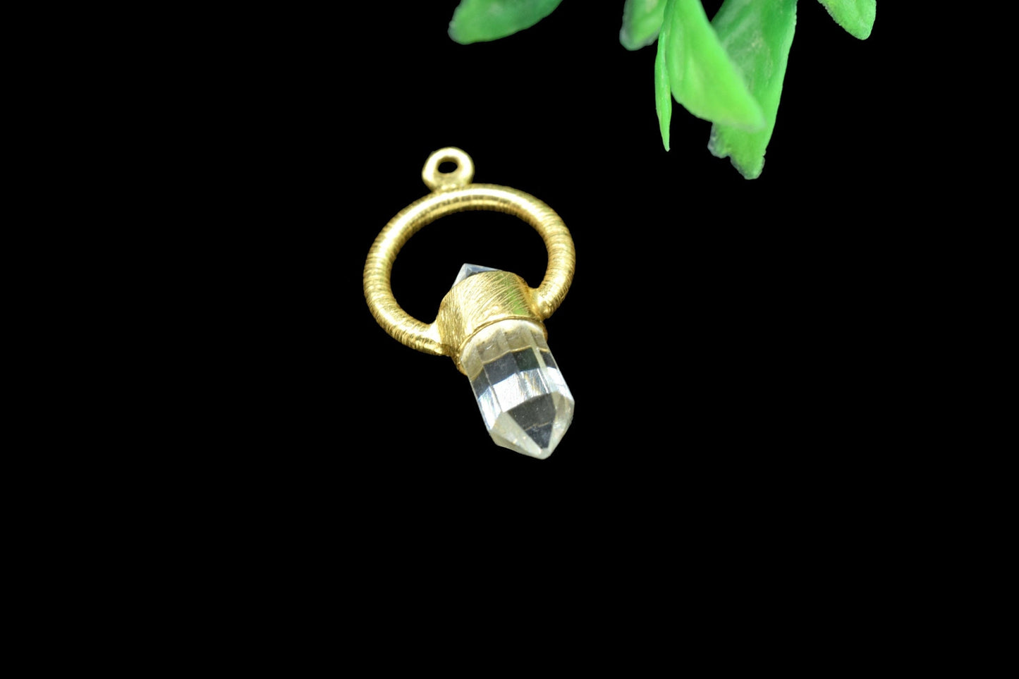 Clear Crystal Pointed Quartz Pendant, Charm Polished Gold -Plated Pointed Bullet Pendant,Quartz Pendulum -Quartz Pendant - Crystal Pendulum