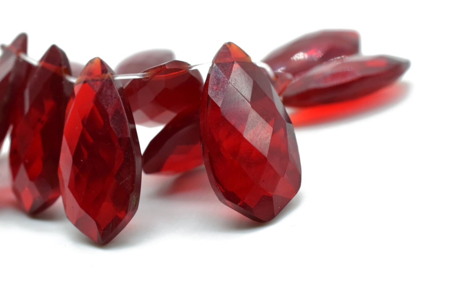 Garnet 10x20mm Faceted Pear Shape Briolette, January birthstone gemstone,Pear Briolettes Gemstone Beads Rare Garnet,Superb Item at Low Price