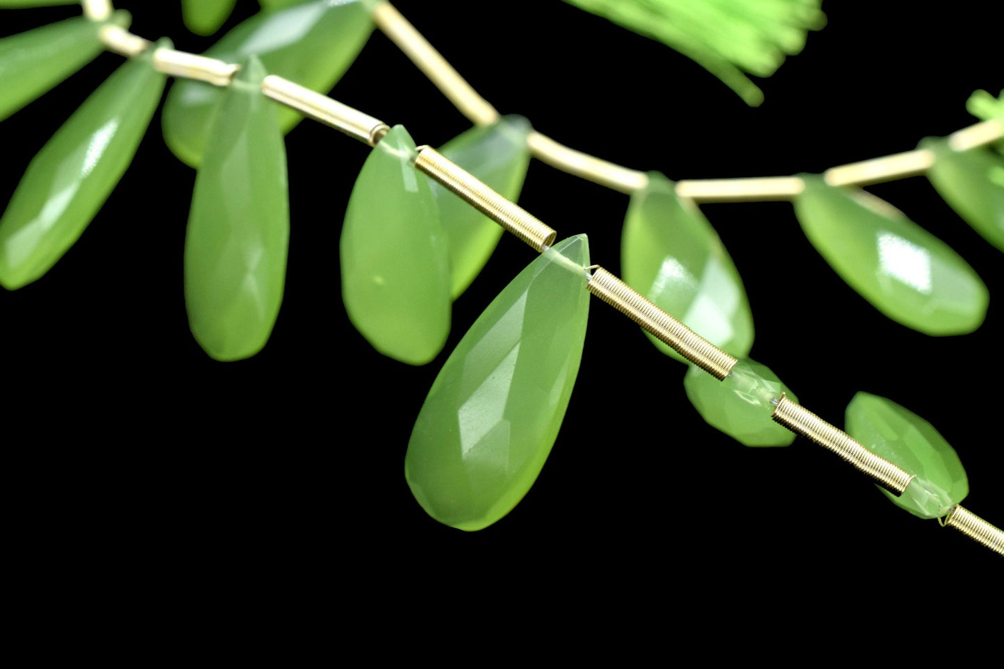 Prehnite Teardrop Briolettes, Green Gemstone Teardrop Faceted Beads,Prehnite 5 inch strand,Jewelry Making Supplies,Prehnite Teardrop jewelry
