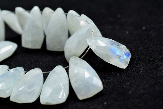 Rainbow Moonstone long Triangle beads,8x16mmTrillion Faceted Beads, pyramid shape beads,Fancy shape Briolettes,moonstone jewelry beads