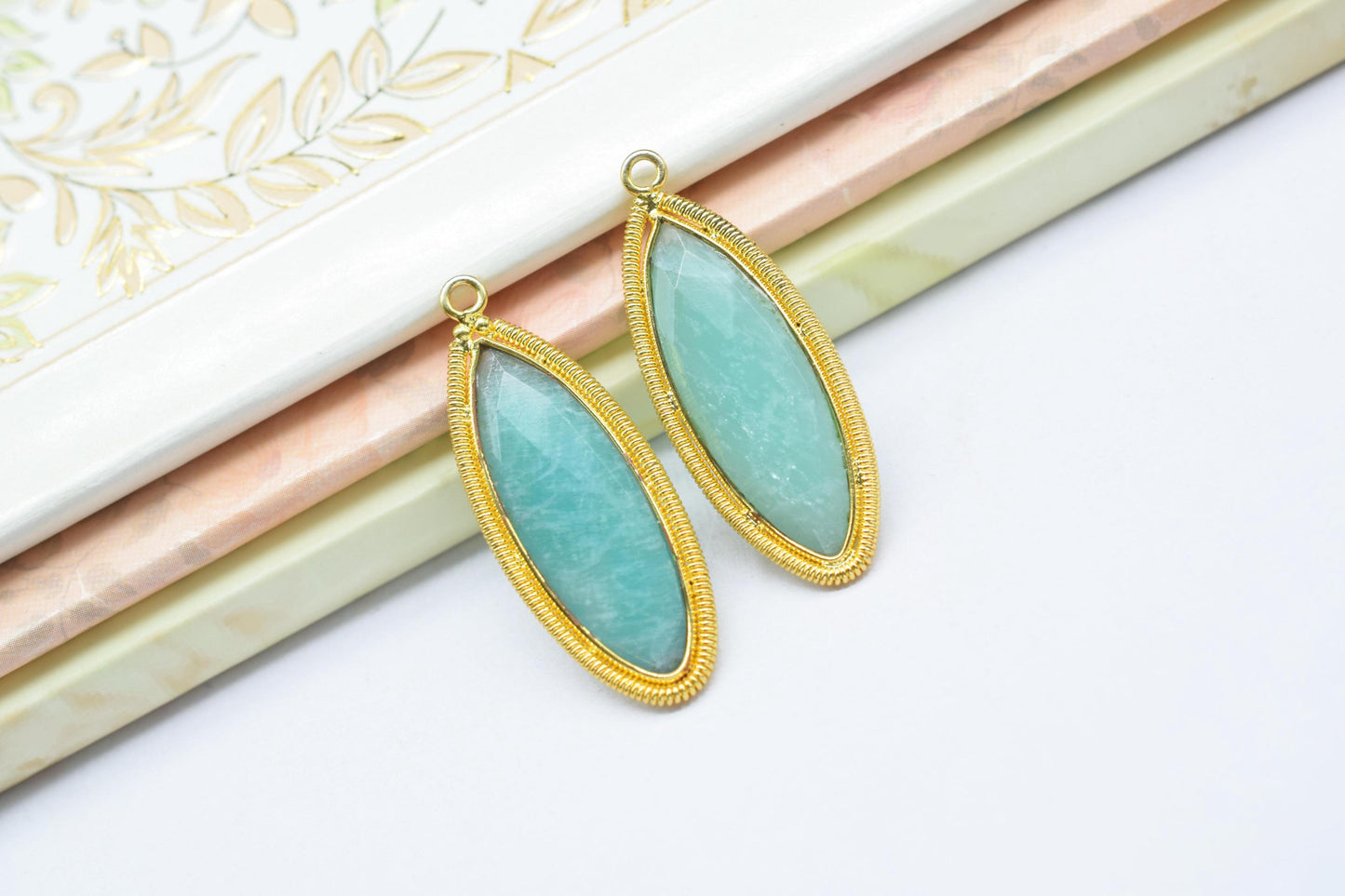 Amazonite 10x30mm Bezel Charm,Gemstone connector,Marquise Shape Charm,Single Bail Pendant,Handmade Component Pendant,Emerald Bezel Jewelry