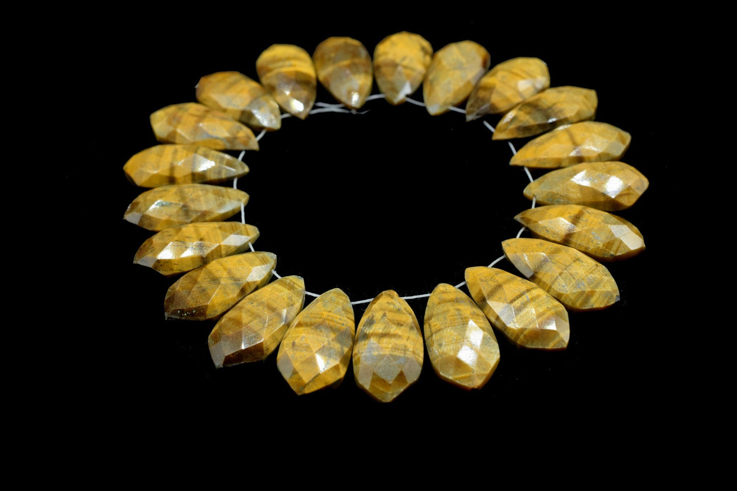 Tiger Eye 10x20mm Pear Shape Briolettes ,10x20mm Tie Shape beads,Jewelry Making Supply,jewelry Findings item,citrine Briolette,Tiger EyeBead