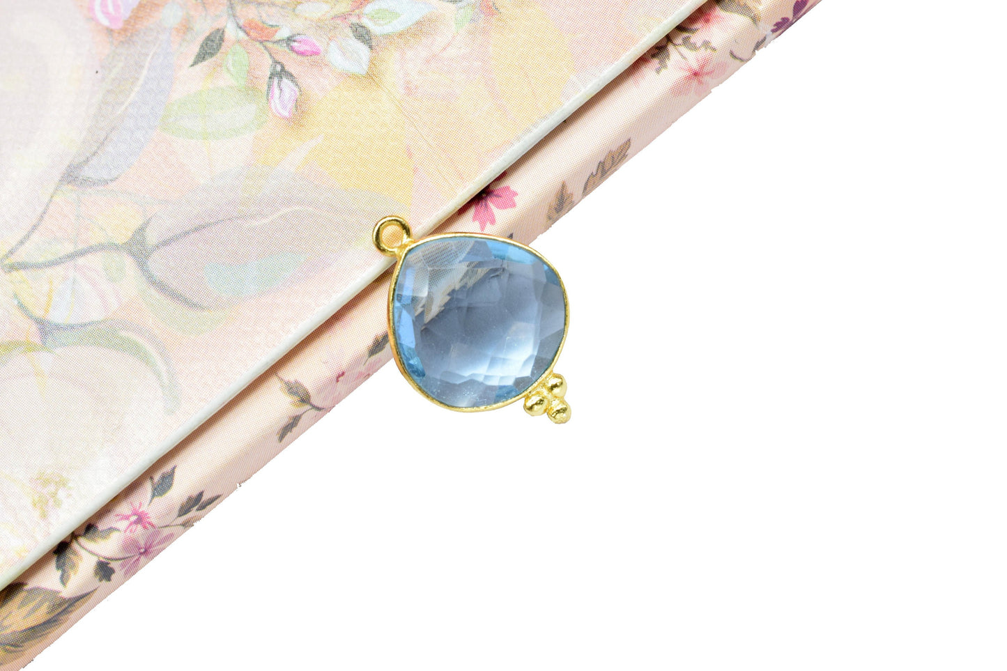Sky Topaz Gold Plating Pendant,Gemstone Faceted Light Bezels Jewelry,Sky Topaz charms Connectors,Sky Topaz Gemstone 14mm Heart Shape Bezels