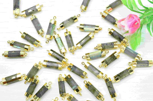 Labradorite Pointed Pendant,Gold Vermeil Point Pendants,Statement Pendant,Gemstone Pendant,Cylindrical Pendant,Pencil Connector,Gift