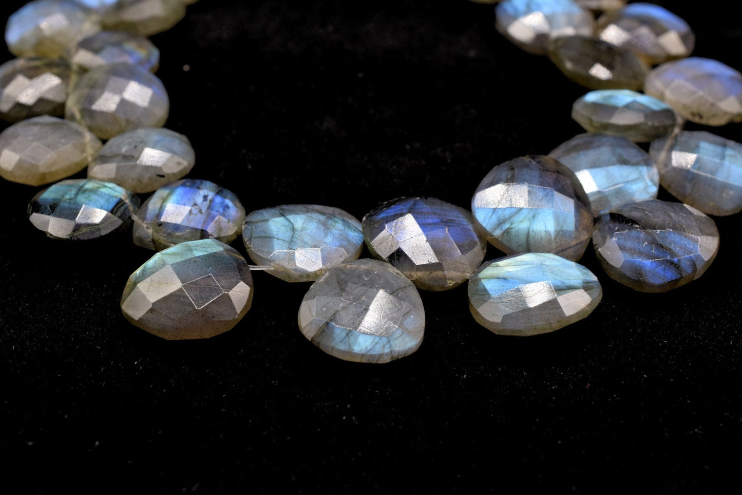 Labradorite Finest AAA Quality Faceted 14mm Heart Shape Briolettes,Labradorite briolettes for making jewelry,Labradorite Heart Shape beads