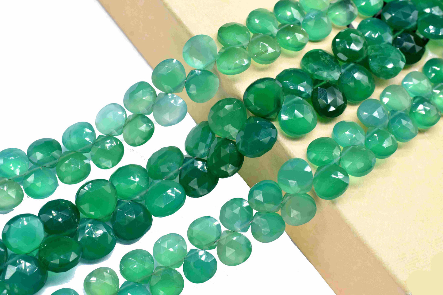 Natural Green Onyx Faceted Briolettes, 8mm Heart Shape Beads Strand, Gemstone Briolette, AAA Quality Briolette, Green Onyx Strand, Onyx Gift
