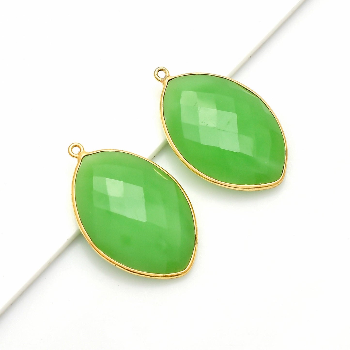 Chrysoprase 20x30mm Marquise Shape bezel,Gold Plated bezel,Chrysoprase Bezel Charm,Gold Vermeil Bezel,jewelry making charm,Gold-Filled bezel