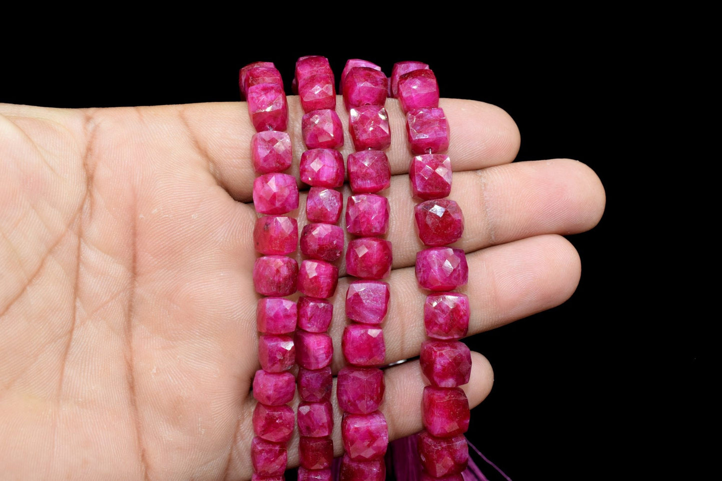 Ruby Faceted Cube Beads,3D Box Strand,3D square Dice Beads,Faceted Cube Strand,Jewelry Supplies,Ruby Briolettes,Ruby box briolettes,strand
