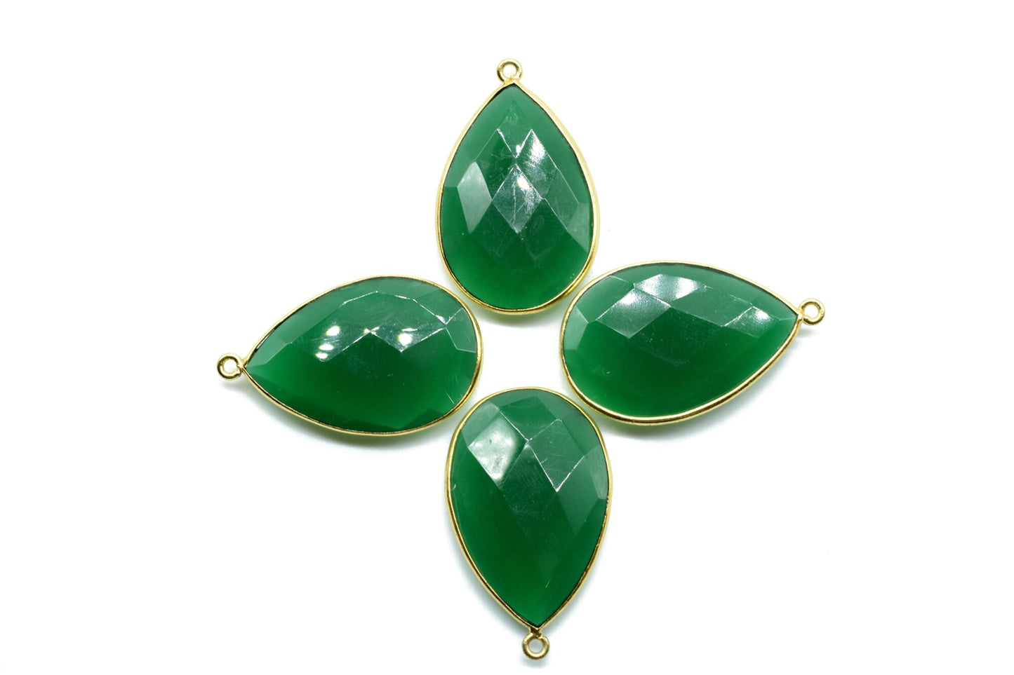 Green Onyx 20x30mm Pear shape single loop charm,Brass Gold Plated bezel,Green Onyx Faceted Connector,Green Onyx Bezel Pendant,Onyx earrings