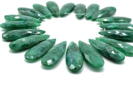 Emerald Long drop 10x30mm Briolettes,Emerald T drilled Briolette,Emerald Tear Drop Briolettes,jewelry supplies,Top Quality Briolette,Jewelry