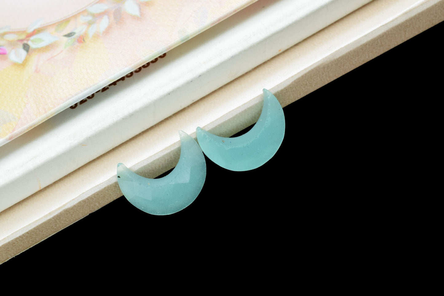 Aqua chalcedony 15mm Faceted Moon shape briolette,Aqua Chalcedony Gemstone, Moon Shape Beads,Crescent Moon Shape Stone,Drilled Gemstone Moon