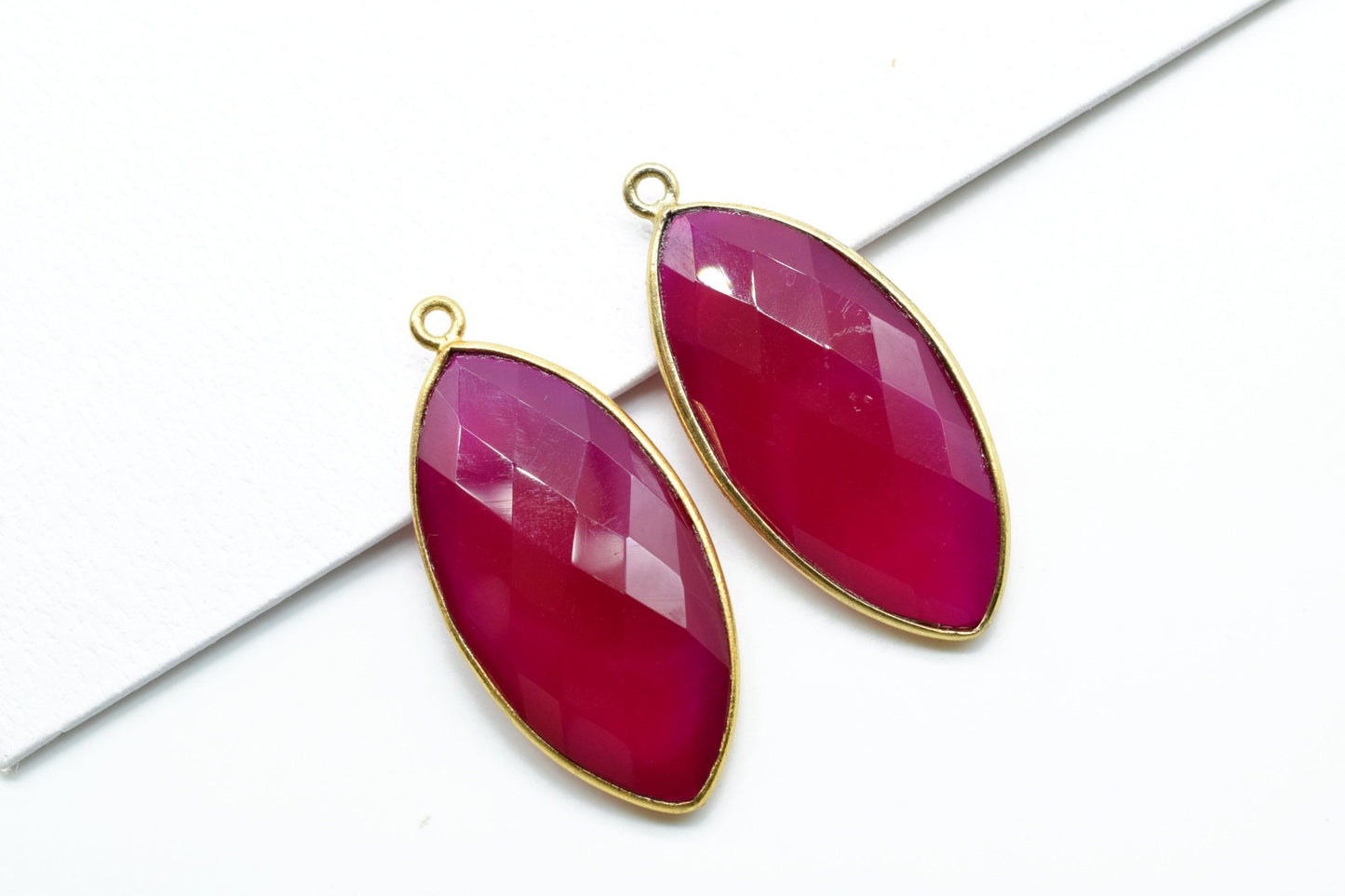 Hot Pink chalcedony 15x30mm Marquise shape pendant,Chalcedony charms, Gold Plated bezel,chalcedony Bezel,Handmade Bezel,Gold-Filled bezel