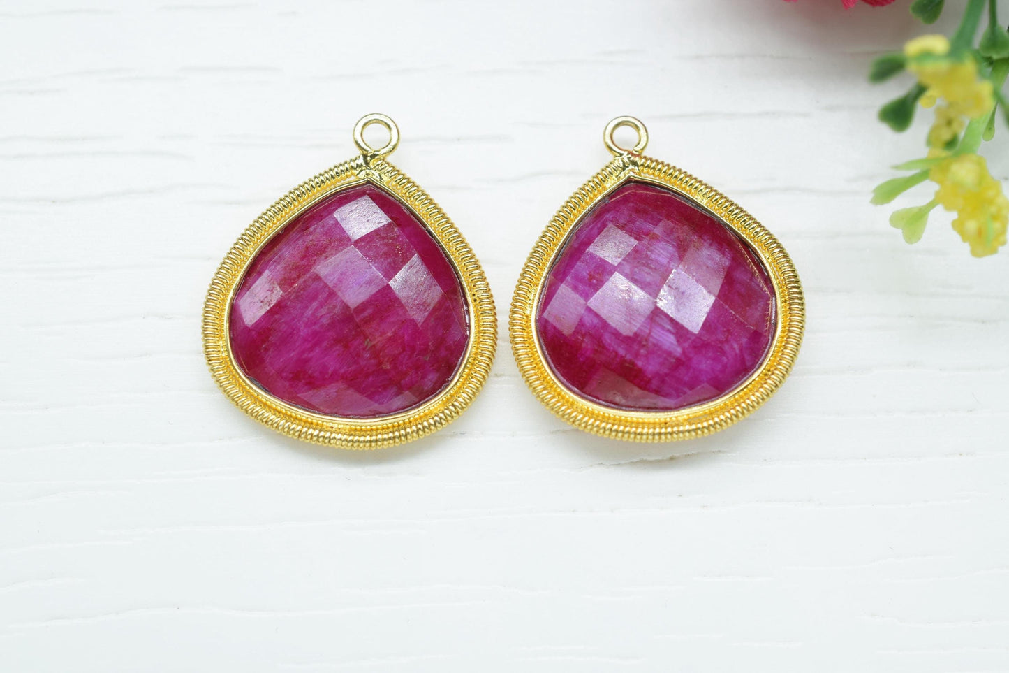 Natural Ruby 20mm Heart Charms,Gemstone Heart Bezel,Boho Pendant connector,Single Bail Pendant,Handmade Bezel Charm,Necklace Pendant Jewelry