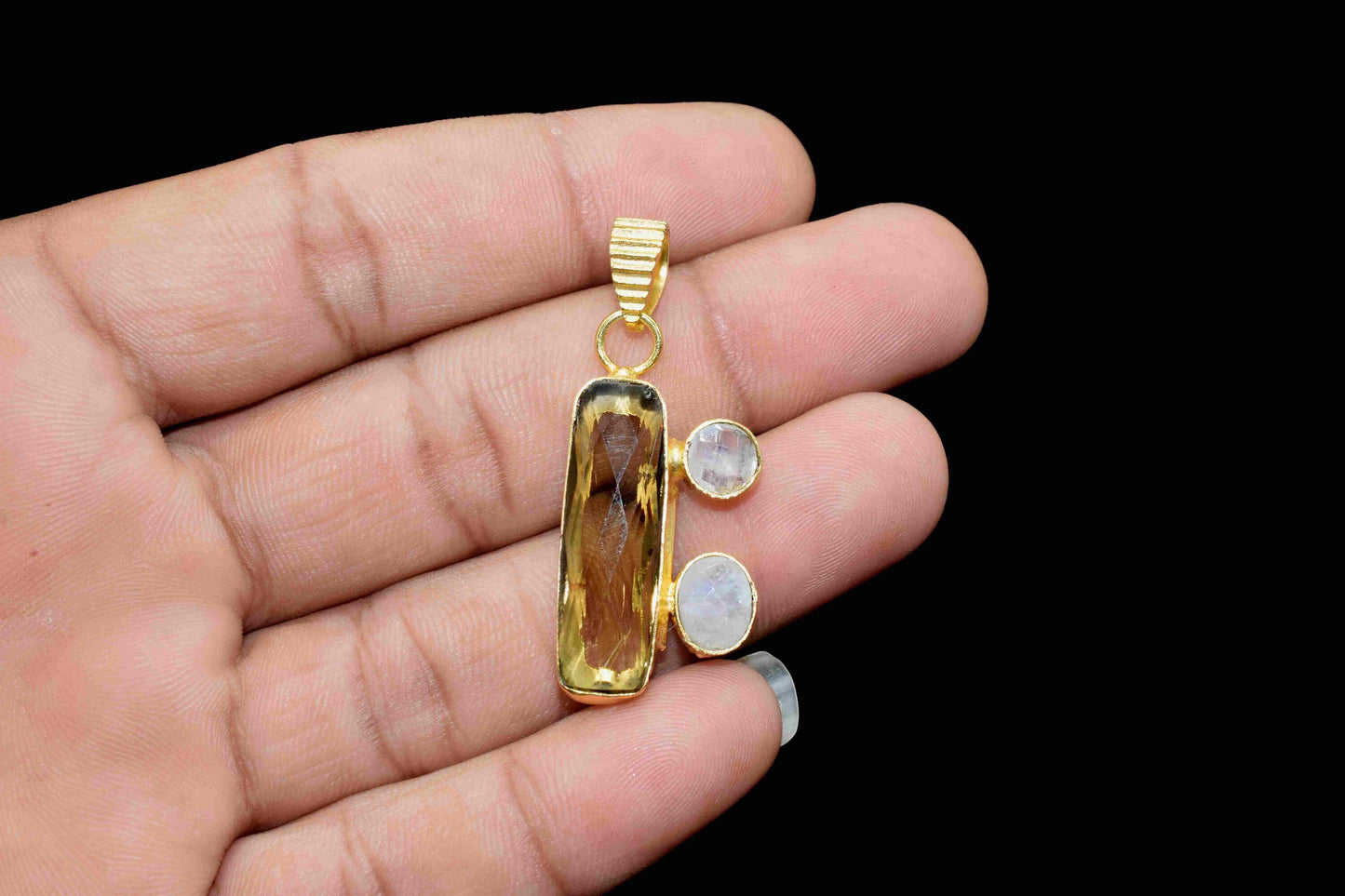 Multi Stone Pendant, Smoky Quartz Faceted Pendant, Multi Stone Smoky Quartz Jewelry, Gemstone Pendant,Loop Pendant Jewelry,Moonstone Jewelry