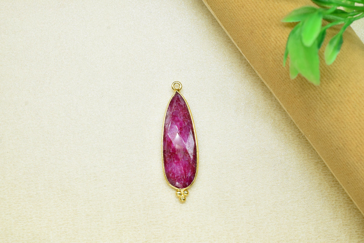 Natural Ruby 10x30mm Bezel charm,Bezel Link Supplies,Station Bezel Link Jewelry Making,Brass Connector Pendant,GemstoneTeardrop Ruby Pendant