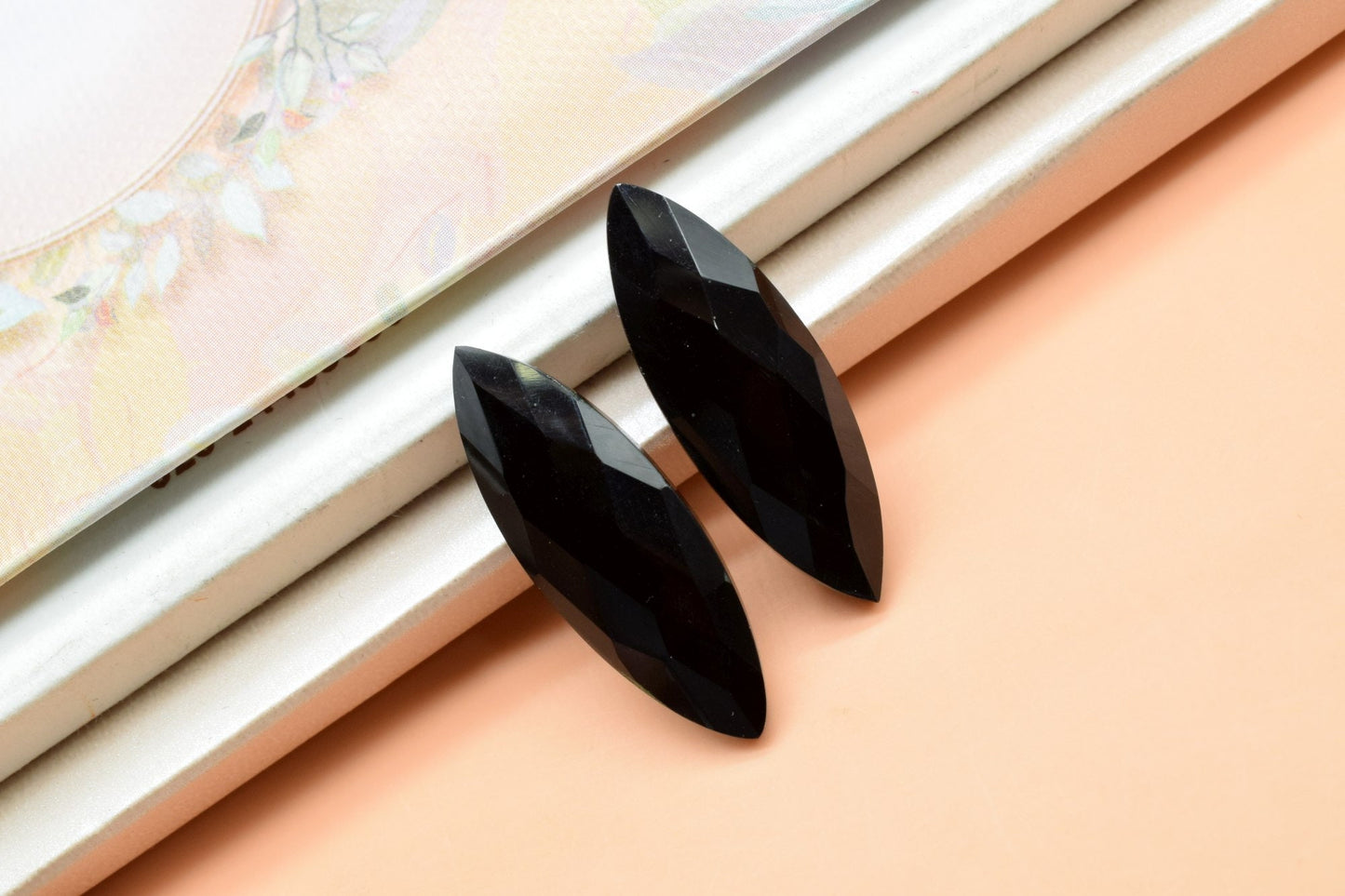 Black onyx Marquise shape 10x30mm Briolettes,Dew Drops beads,Black onyx Briolette,jewelry supplies,Top Quality Briolette,Jewelry Beads,