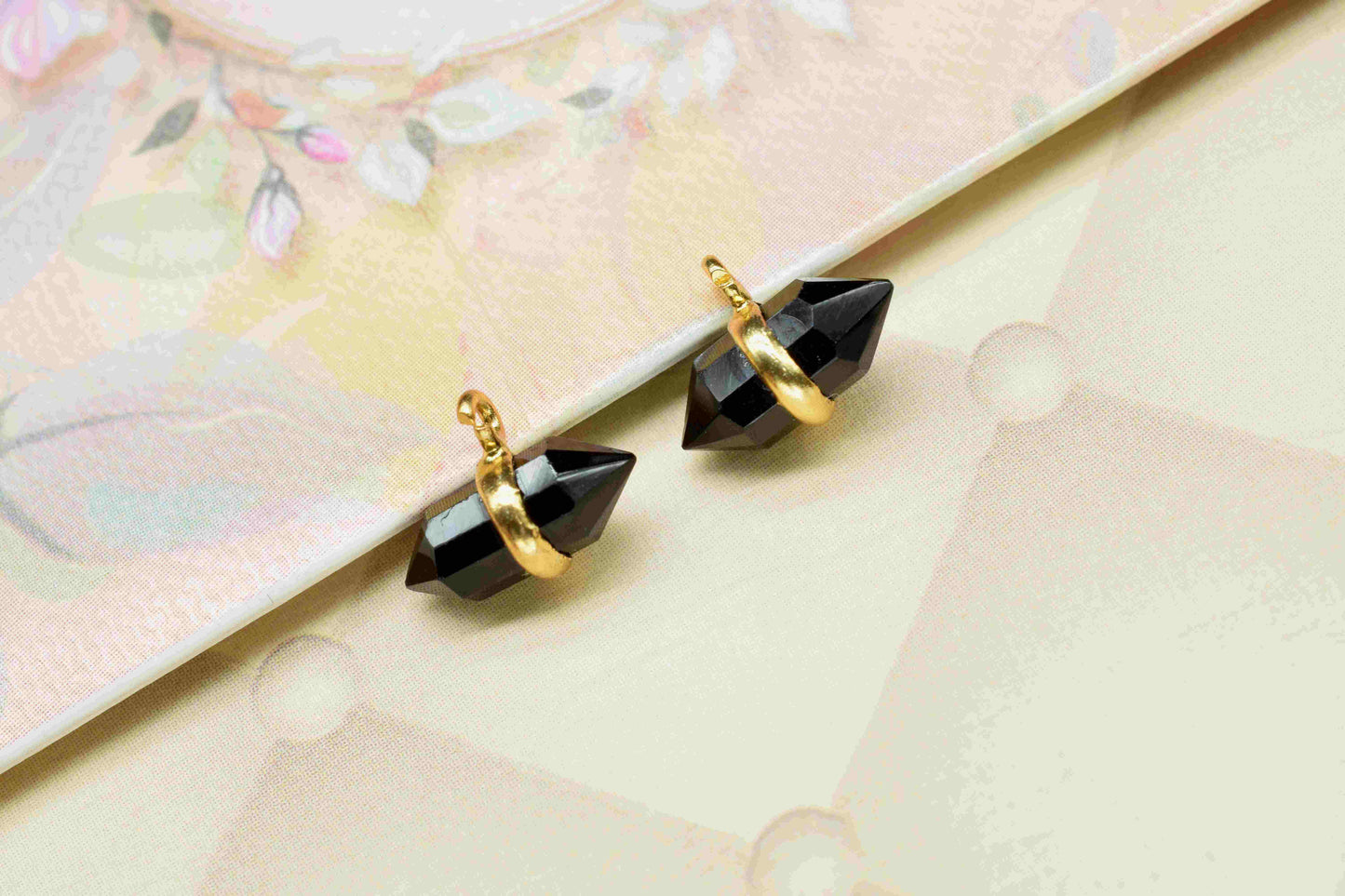 Natural Black Onyx Double Point Pendant Gold Necklace,Black Onyx 5x12mm Point Shape Pendant,Onyx Necklace, Gemstone Point, Onyx Pendant,Gift