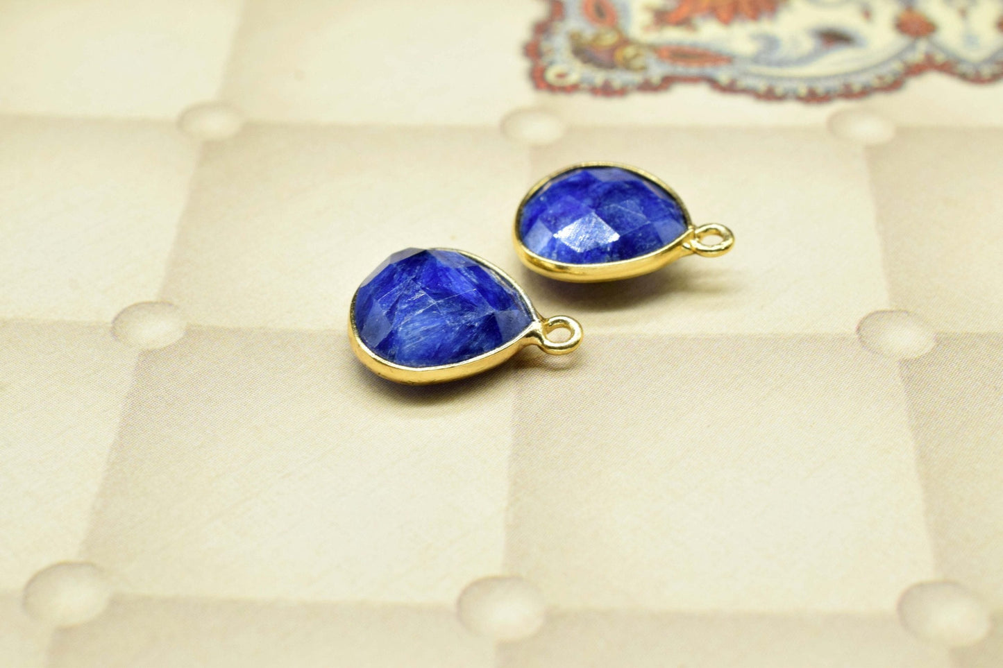 Blue Sapphire 12mm Heart Shape charm,Sapphire Gold Plated bezel jewelry making,Sapphire Faceted connector charms,Sapphire Gemstone Pendant