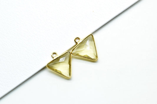Natural Citrine 12mm Triangle shape single bail connector,Brass Gold Plated bezel,Citrine Pendant,Citrine gold plated bezel,Citrine charms