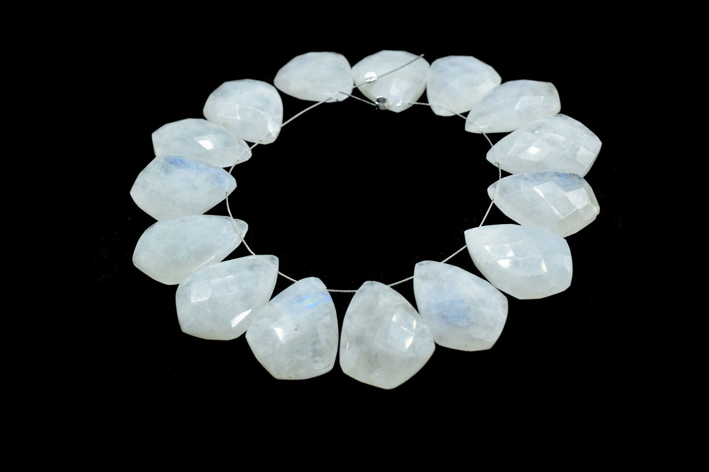 Moonstone 15x20mm Pear Shape Faceted Briolettes,Tie Shape Faceted Beads,Pear Shape Briolettes,Semiprecious Briolettes,jewelry making beads