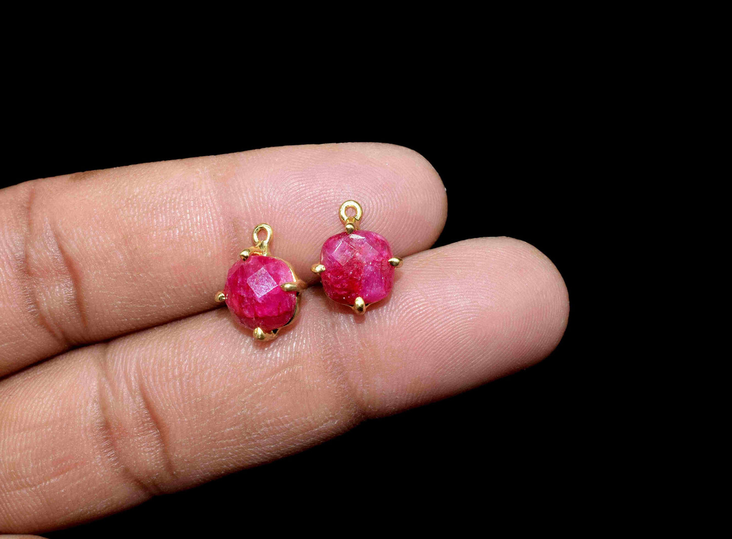 Natural Ruby Faceted 8mm Cushion Shape Pendant,Ruby Gemstone Bezel jewelry making,Ruby Single bail connector,Prong Set Bezel Pendant Jewelry