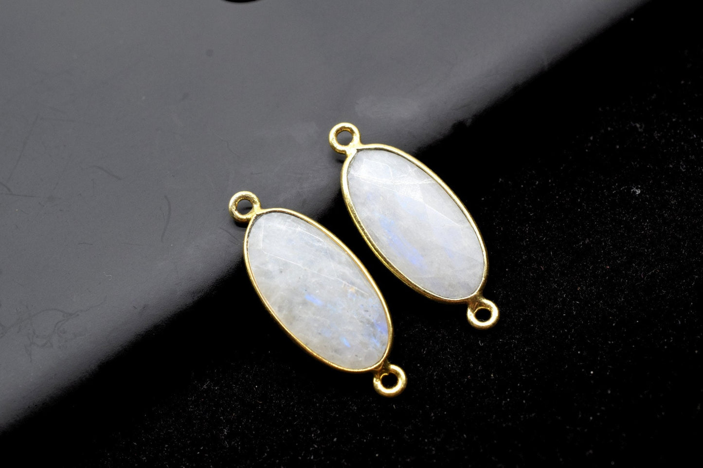 Moonstone 10x20mm Oval Shape double bail connector,Rainbow Moonstone Bezel Connector,Moonstone Heart Pendant 24k Gold Plated,Moonstone charm