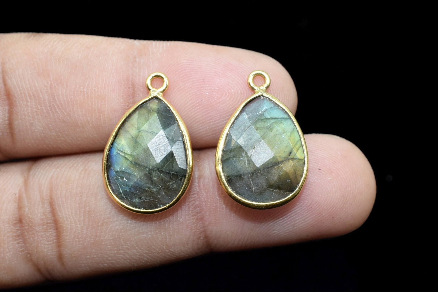 Labradorite 10x14mm Pear shape charm,Labradorite fancy pendant,Labradorite Gold Plated bezel,jewelry making charms craft,December Birthstone