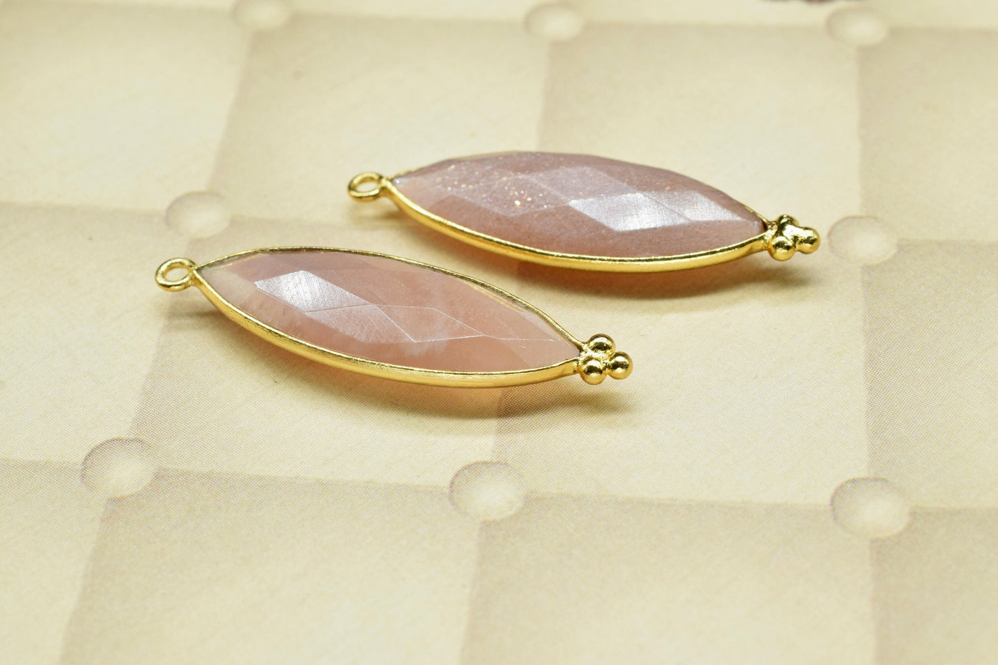 Peach Moonstone 10x30mm Bezel charms,Station Bezel Link Jewelry Supplies,Peach Moonstone Jewelry,marquise Shape Pendant,Gemstone Connectors