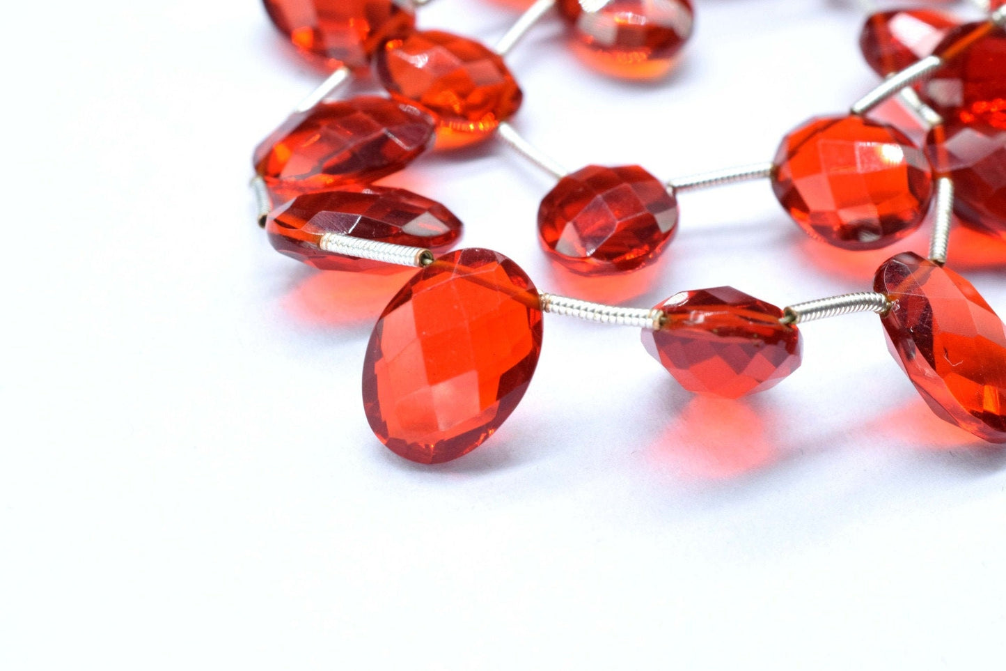 Garnet Faceted 10x14mm oval Shape Briolettes,Garnet oval Shape Side Drill Beads,Red Garnet Briolettes,Super Finist Briolettes,Garnet Beads