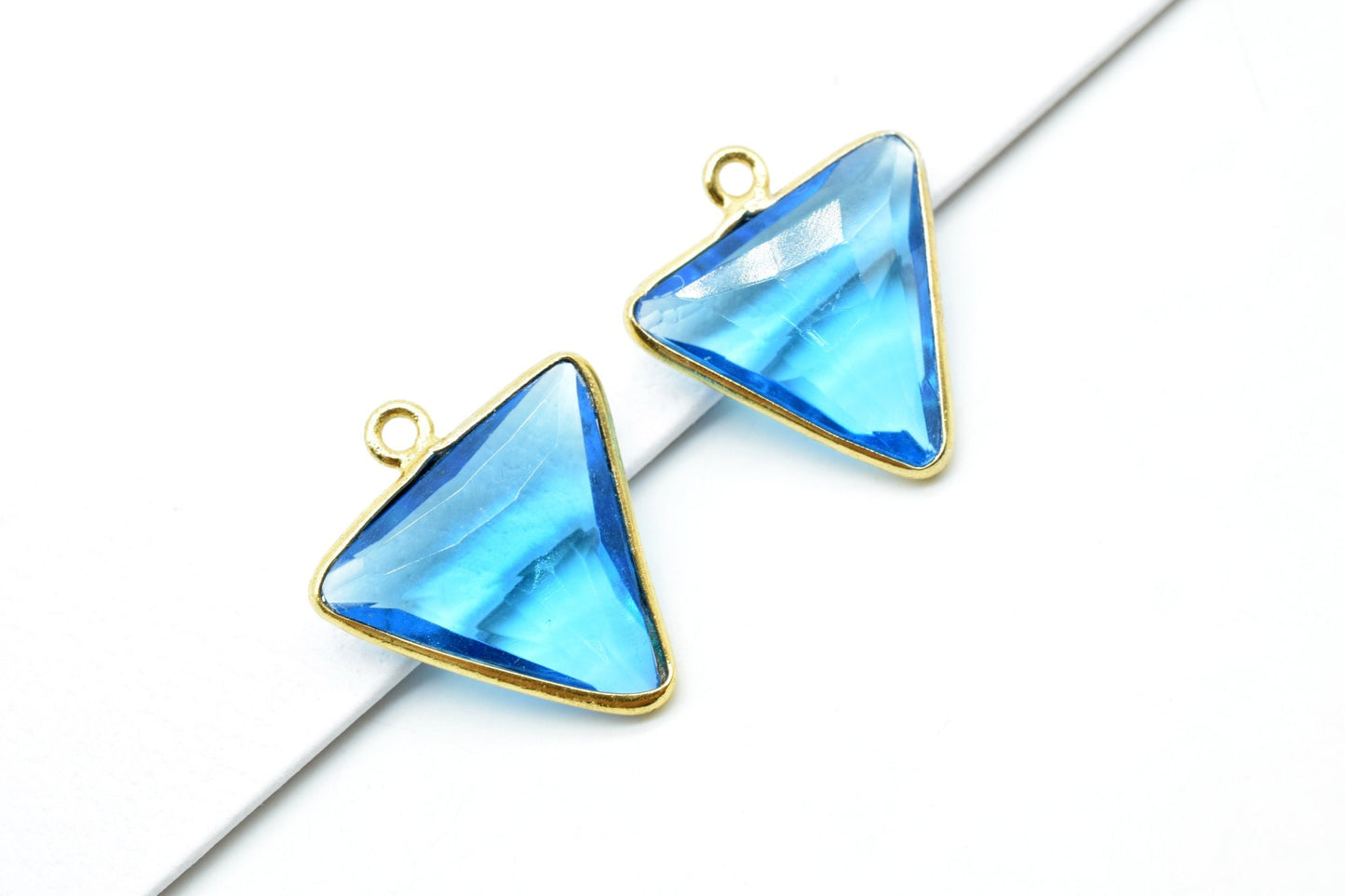 London Blue Topaz 15x18mm Trillion shape charm,Brass Gold Plated bezel,Blue Topaz Faceted Briolette Connector,Topaz Bezel Pendant,Blue Topaz