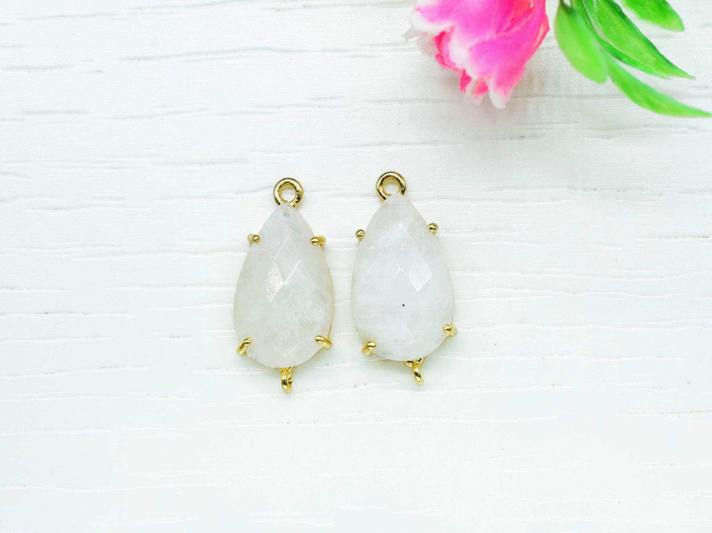 Rainbow Moonstone Connector,Moonstone jewelry meking,Teardrop Bezel,double bail connectors,Handmade Gemstone Bezel,Prong Set Bezel Pendant