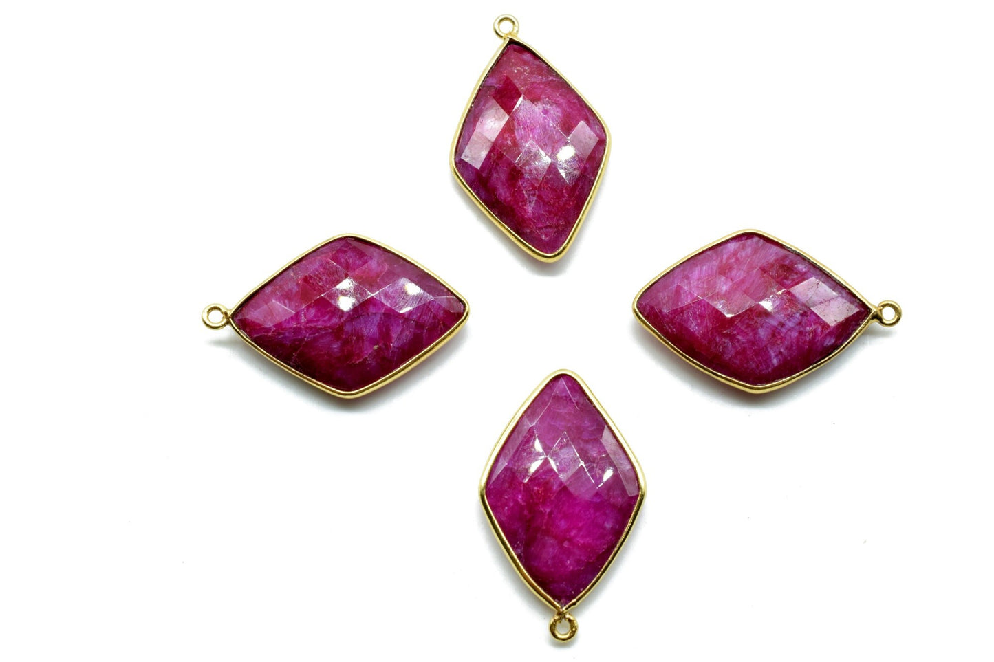 Ruby 20x30mm Bezel Charm,Ruby kite Shape Gold Plated bezel,Gold Vermeil Bezel,Ruby jewelry making charm,Ruby Gold-Filled bezels,Ruby pendant