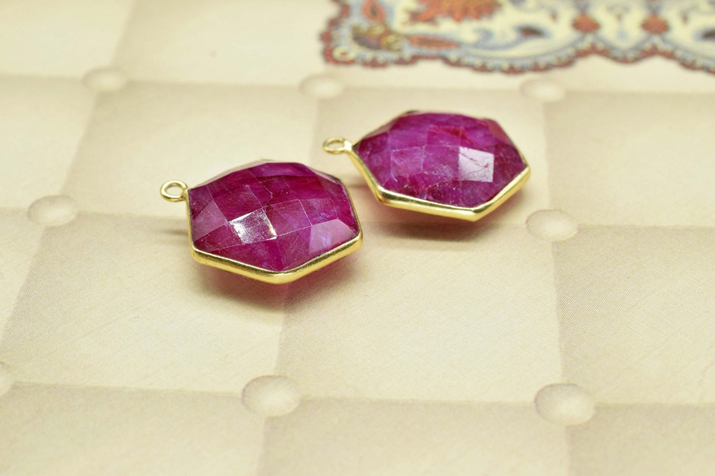 Ruby 16mm Hexagon Shape Pendant,Faceted Hexagon Shape Gemstone Bezel,Hexagon Charm Pendants,Gold Plated Single Bail Gemstone Connector