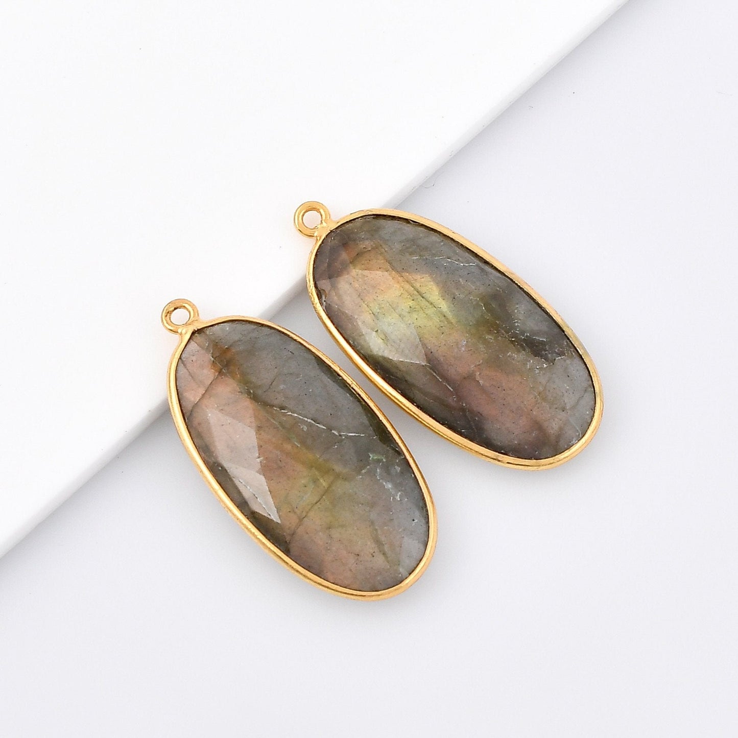 Labradorite 14x28mm Long oval Shape bezel,Gold Plated bezel,Labradorite Bezel Charm,Gold Vermeil Bezel,jewelry making charmGold-Filled bezel