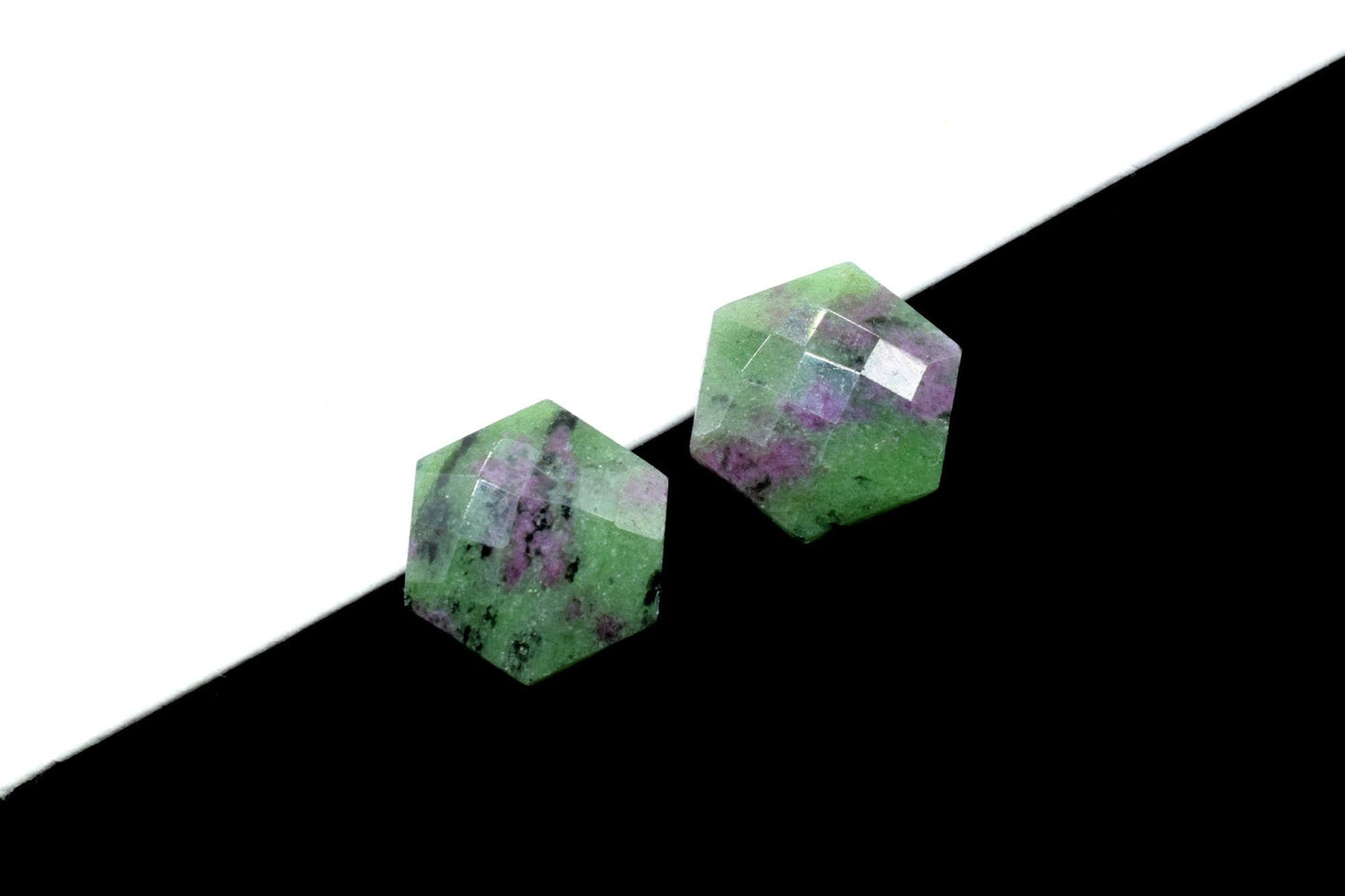 Natural Ruby Zoisite 15mm Hexagon Shape Briolette,Hexagon Drilled Charm,Fancy Shape Briolettes, Hexagon Beads,Gemstone Charm,Jewelry Beads