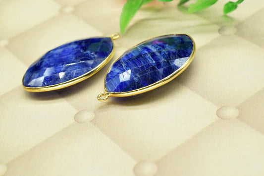 Blue Sapphire 20x30mm Marquise shape single bail connector,Sapphire Brass Gold Plated bezel,Sapphire Connectors,Sapphire gold Bezel Pendants